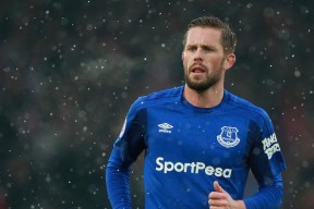 前国手现身公益赛现场指导小球员传授实战技巧经验